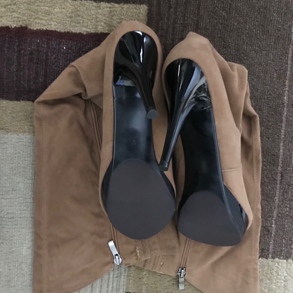 NWOT❣️Cathy Jean Suede Knee High Boots - Picture 3 of 4